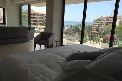 Image de Appartement spectaculaire avec vue sur l'océan dans la zone romantique de Pto Vallarta