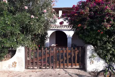 Image de Casa Eden à 2 pas de la mer, détente garantie, grand porche et espace extérieur!