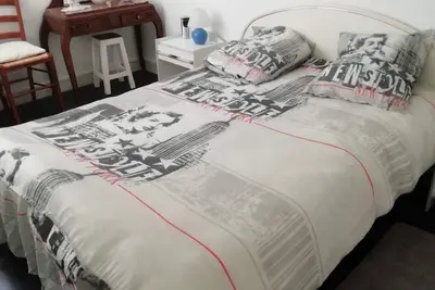 Image de Appartement au rez de chaussée sur-élevé (8 marches)