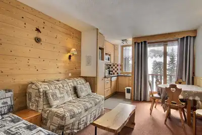 Image de Bel appartement rénové 2 pièces, balcon, proche pistes et commerces