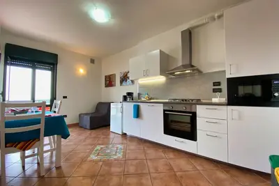 Image de Endroit calme, vue sur le lac, bar kiosque, piscine, wifi gratuit