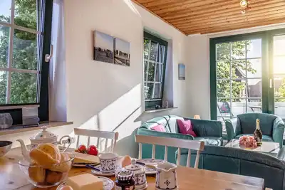 Image de Un appartement qui a beaucoup Ă offrir: L'appartement top mignon est h