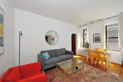 Image de Upper East Side - Près de 5th Ave - Central Park East - Massive 1 lit 1 salle de bain Nouveau
