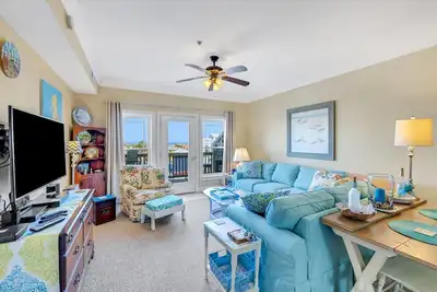 Image de Condo bien aménagé en face de la plage! Piscine, vues et plus! (Sp202 - Sea Grace)