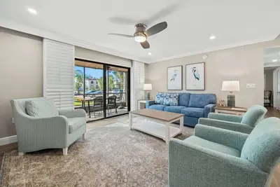 Image de # 611 Sanibel Moorings Courtyard Voir