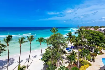 Image de Sapphire Beach 517 - Penthouse au bord de l'océan tropical