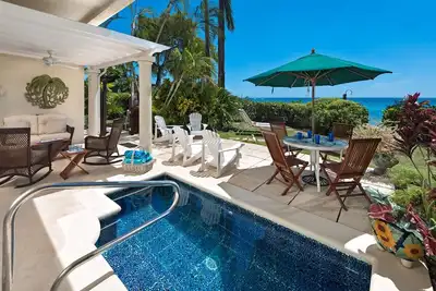 Image de Mahogany Bay - Fathom's End: Maison de ville en bord de mer