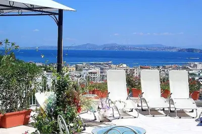 Image de Villa Peonia C: Un appartement confortable face au soleil et à la mer.