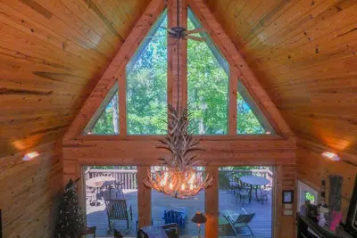 Image de Miller Point Lakefront Home w \/ belle vue sur le lac Greers Ferry!