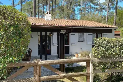 Image de Charmante maison avec jardin dans la pinède pour 6 personnes à Lacanau Océan