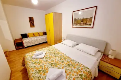 Image de Appartement à Baška avec vue sur la mer, terrasse, climatisation, Wi-Fi (3494-4)