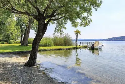 Image de Villa Adelinda: Une villa de luxe sur un seul étage situé directement sur le lac Majeur.