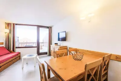 Image de 2 Pièces 6 Personnes Sélection
