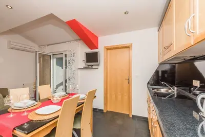 Image de Appartement dans Crikvenica avec vue mer, Balcon, Climatisation, Wifi (3492-9)