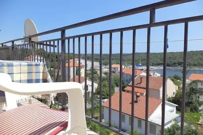 Image de Appartement dans Pula avec vue mer, terrasse, Climatisation, Wifi (633-2)