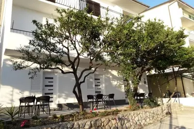 Image de Appartement dans Podgora avec vue mer, terrasse, Climatisation, Wifi (4492-3)