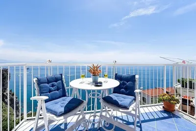 Appartamento Rodolfo: Un bel appartement face au soleil et à la mer.