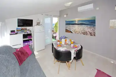 Image de Appartement dans Bibinje avec vue mer, Balcon, Climatisation, Wifi (5193-5)