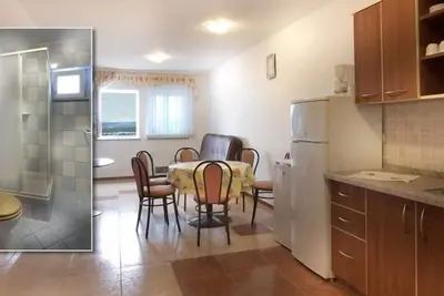 Image de Appartement dans Novalja avec vue mer, terrasse, Climatisation, Wifi (3565-5)