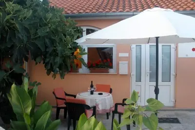 Image de Maison de vacances dans Vodice avec terrasse, Climatisation, Wifi (4449-1)