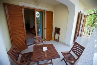 Image de Appartement dans Povile avec terrasse, Climatisation, Wifi, Machine Ă laver (3542-2)