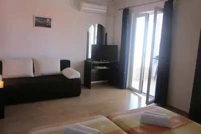 Image de Appartement dans Hvar avec vue mer, terrasse, Climatisation, Wifi (3666-2)