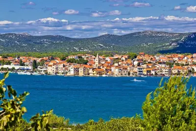 Image de Appartement dans Vodice avec vue mer, Balcon, Climatisation, Wifi (3335-1)