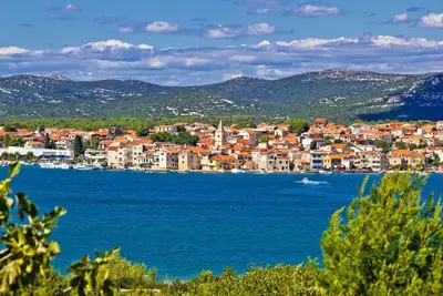 Image de Appartement dans Vodice avec terrasse, Climatisation, Wifi (3599-8)