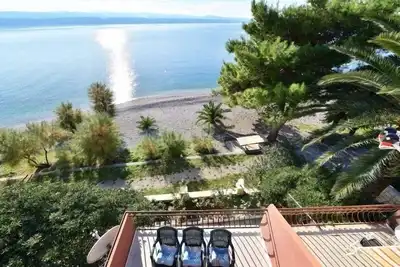 Image de Appartement dans Lokva Rogoznica avec vue mer, terrasse, Climatisation, Lave-vaisselle (4184-1)