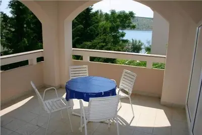 Image de Appartement dans Stara Novalja avec vue mer, loggia, Climatisation, Wifi (133-1)