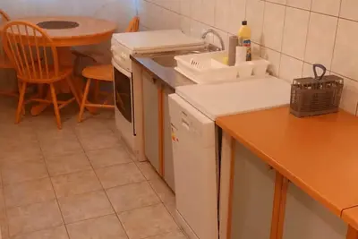 Appartement dans Duće avec loggia, Climatisation, Wifi, Lave-vaisselle (122-5)