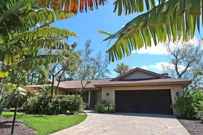 Image de Trésors remodelé récemment sur Sanibel! Un endroit paisible