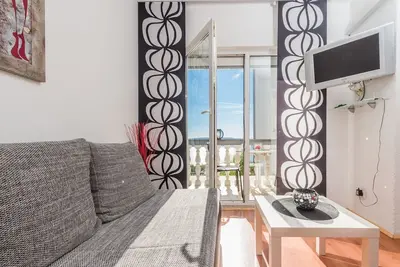 Image de Appartement dans Crikvenica avec vue mer, Balcon, Climatisation, Wifi (3492-3)