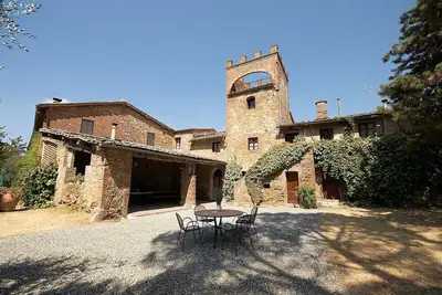 Image de Montechiaro Torre Ă Sienne, en Toscane