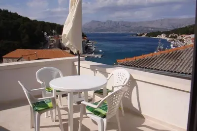 Image de Appartement dans Povlja avec vue mer, terrasse, Climatisation, Wifi (3419-2)