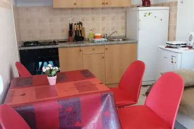 Image de Appartement dans Lopar avec Balcon, Climatisation, Wifi (87-1)