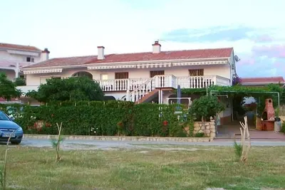 Image de Appartement dans Kustici avec vue mer, terrasse, Climatisation, Wifi (3597-2)