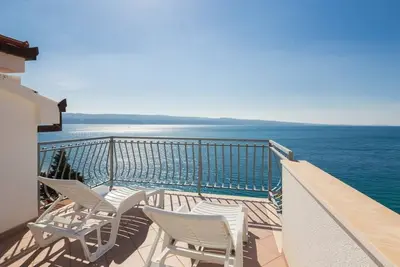Image de Appartement dans Stanići avec vue mer, Balcon, Climatisation, Wifi (3782-8)