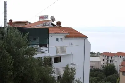 Image de Appartement dans Duće avec terrasse, Climatisation, Wifi (122-3)