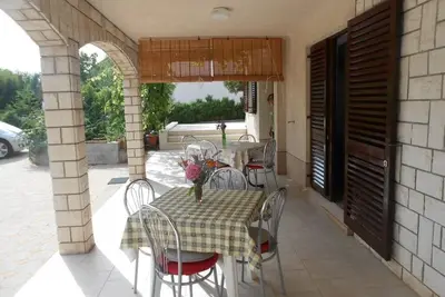 Image de Appartement dans Vodice avec terrasse, Climatisation, Wifi, Machine à laver (3420-1)