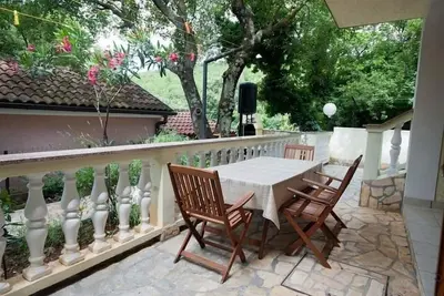 Image de Appartement dans Povile avec terrasse, Climatisation, Wifi, Machine Ă laver (3542-1)