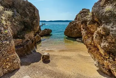 Image de Appartement Studio dans Pisak avec vue mer, terrasse, Climatisation, Wifi (102-6)