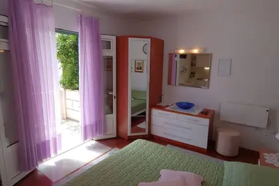 Image de Appartement Studio dans Bol avec vue mer, terrasse, Climatisation, Wifi (3634-1)