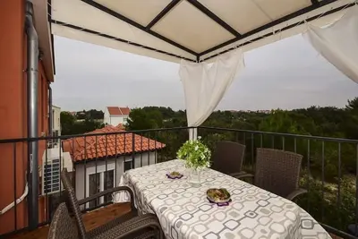 Appartement dans Zaton (Zadar) avec Balcon, Climatisation, Wifi, Machine à laver (685-1)
