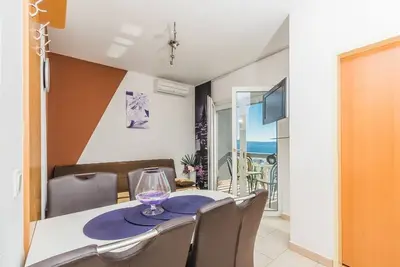 Image de Appartement dans Crikvenica avec vue mer, terrasse, Climatisation, Wifi (3492-6)