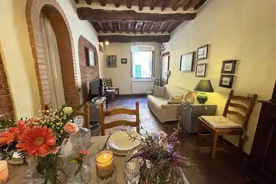 Image de Appartement à Lucques avec 2 chambres à coucher, 6 couchages