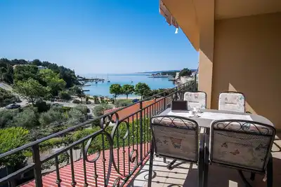 Appartement moderne et confortable à Krk, Island Krk, Croatie pour 3 personnes