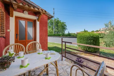 Image de Apartment Milena- Visnjan with pool