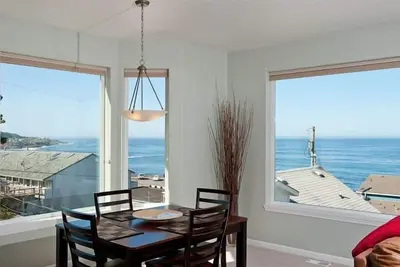 Image de * Promo! * Superbe condo Ocean View w / Wifi, Hdtv et cheminée et bien plus encore!