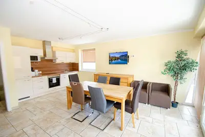 Image de Penthouse A Zell am See with lake view